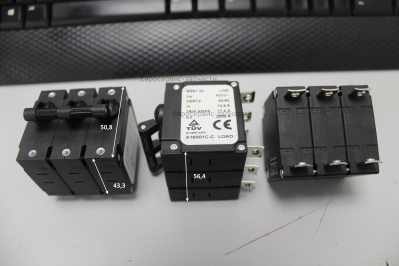 Прерыватель цепи 13,9Ах3 (тройной) 271290201-0001  БЭС10000ЕТАМ