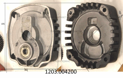 Крышка двигателя  HCV1101-11  ВРЭ 1335